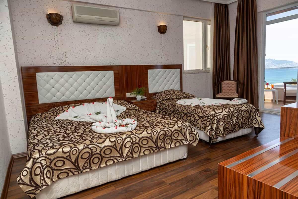 Club Bayar Beach Hotel Алания Экстерьер фото