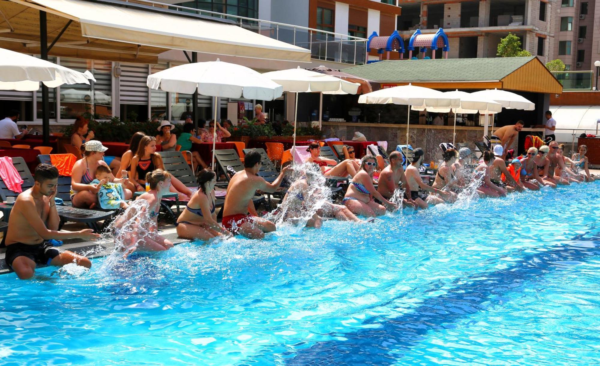 Club Bayar Beach Hotel Алания Экстерьер фото