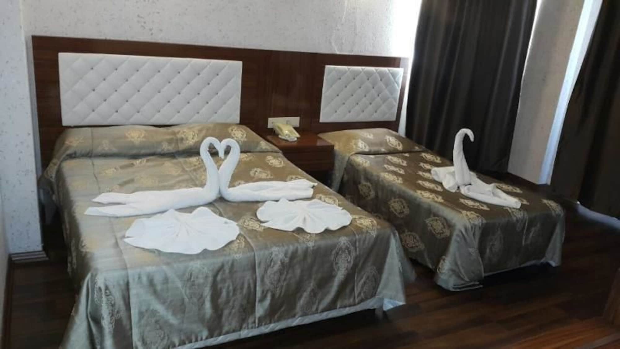 Club Bayar Beach Hotel Алания Экстерьер фото